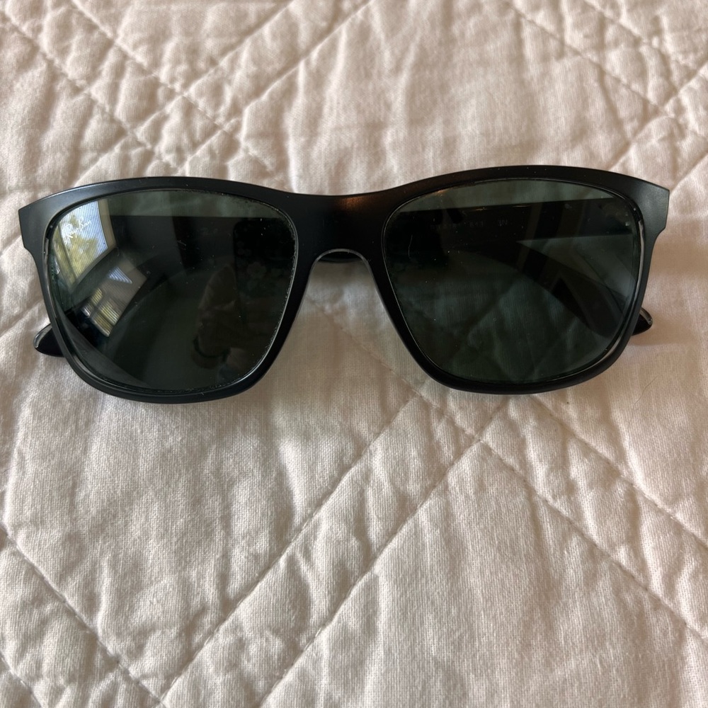 Men’s black Ray-Ban Sunglasses